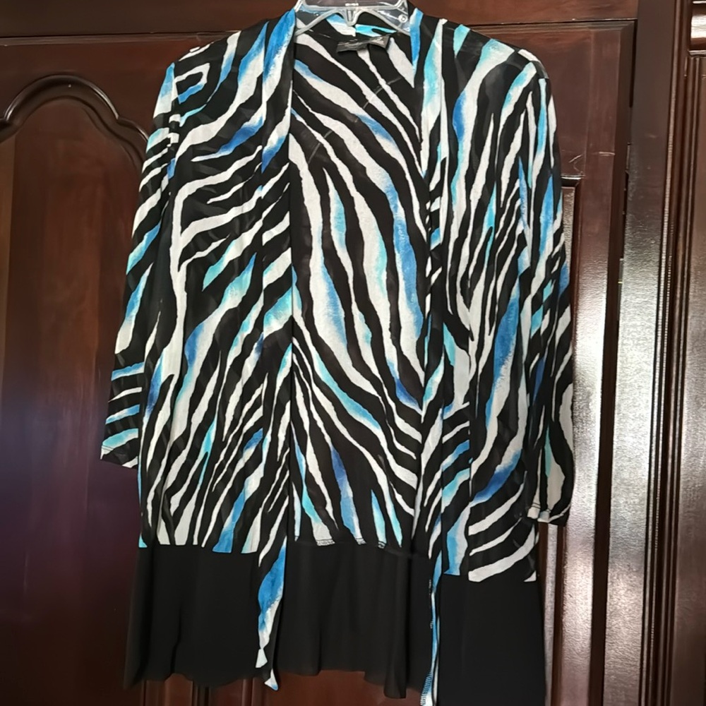 Chico’s traveler collection cardigan